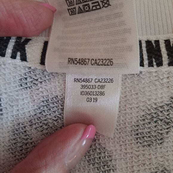 PINK Victoria's Secret Sweatshirt - Picture 6 of 6